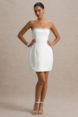 uploaded_image_1_qqyqd