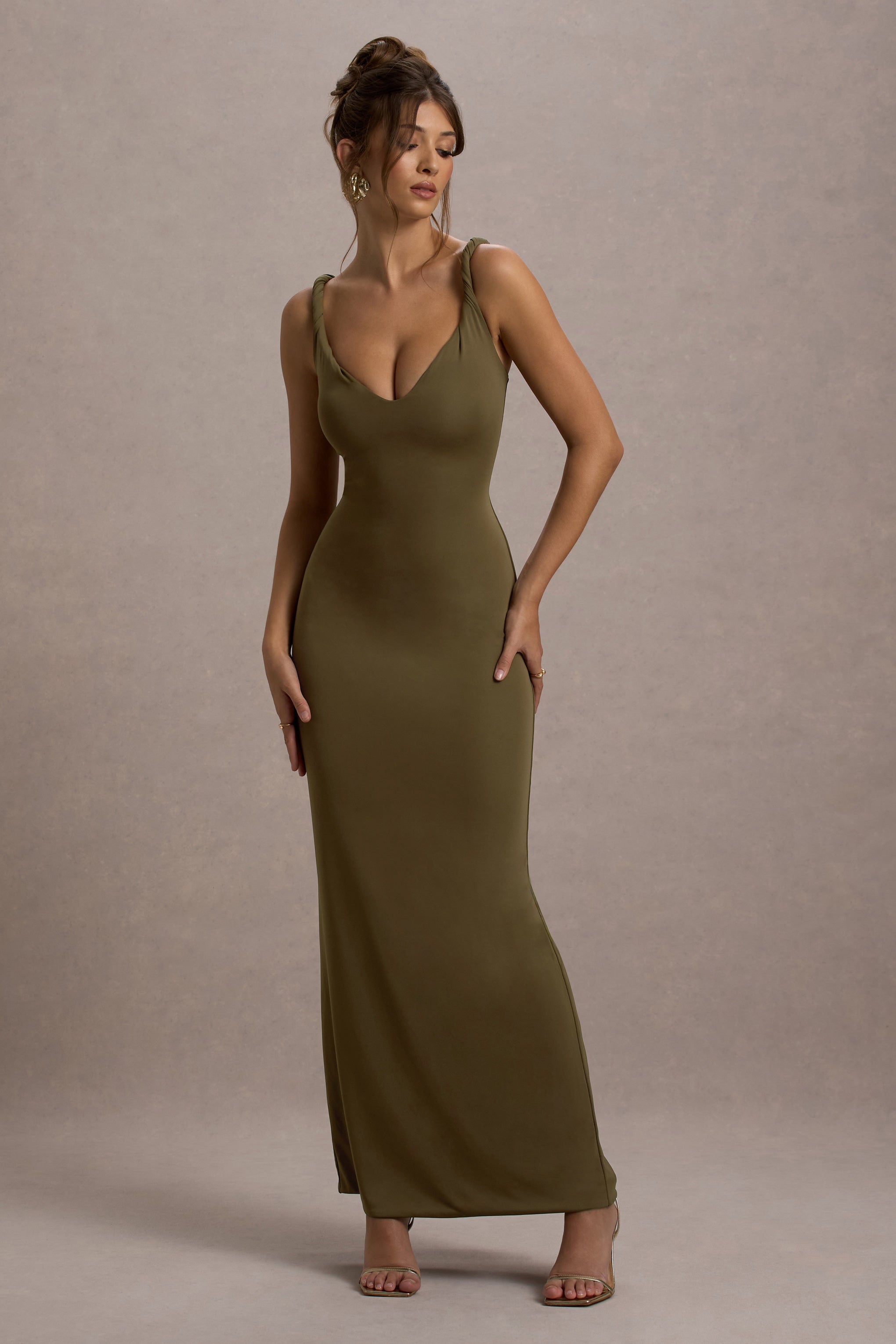 CC_HR_CL135343014-TwistOfFate-KhakiGreenTwist-NeckMaxiDress11