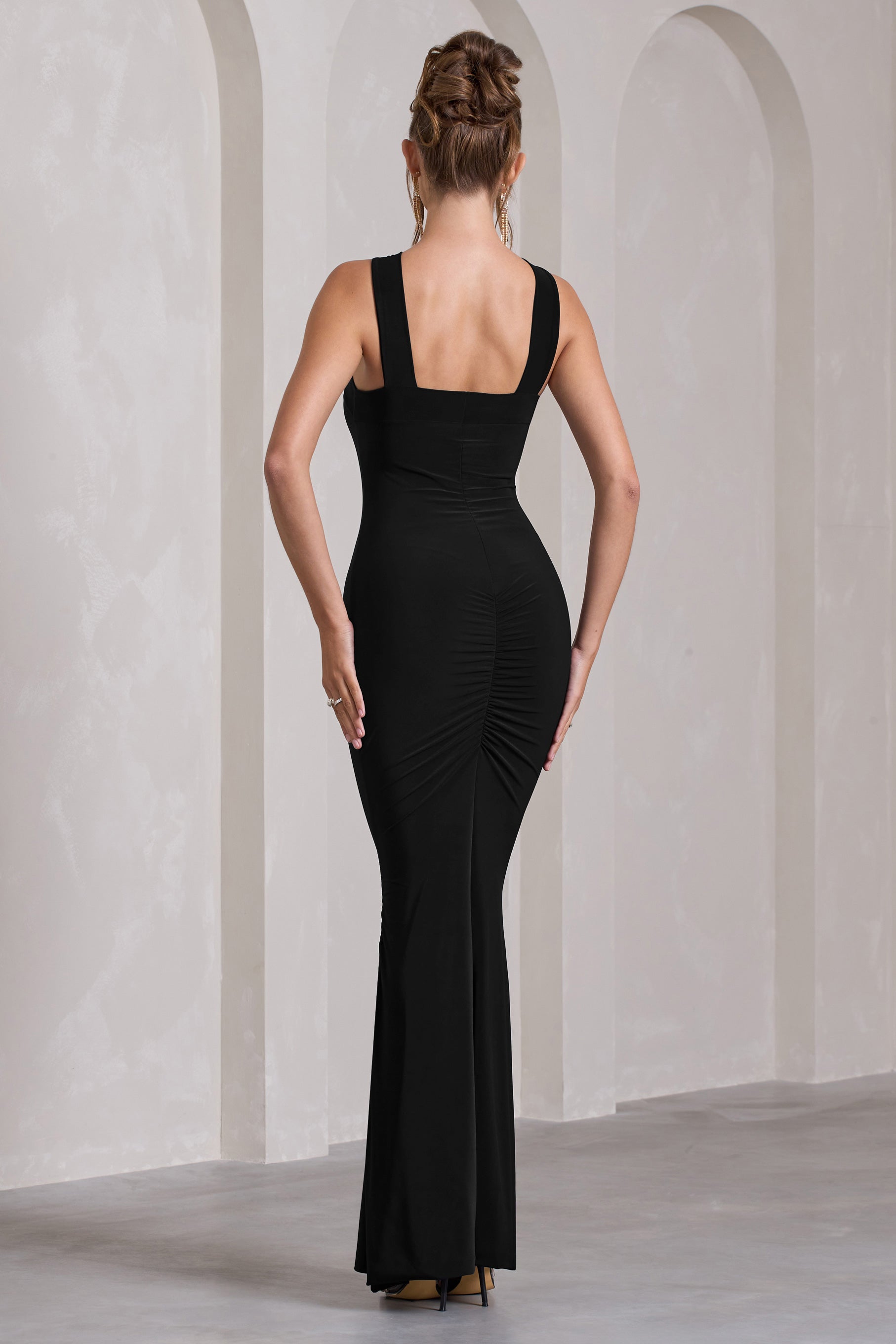 Black Sleeveless Cross-Neck Maxi Dress