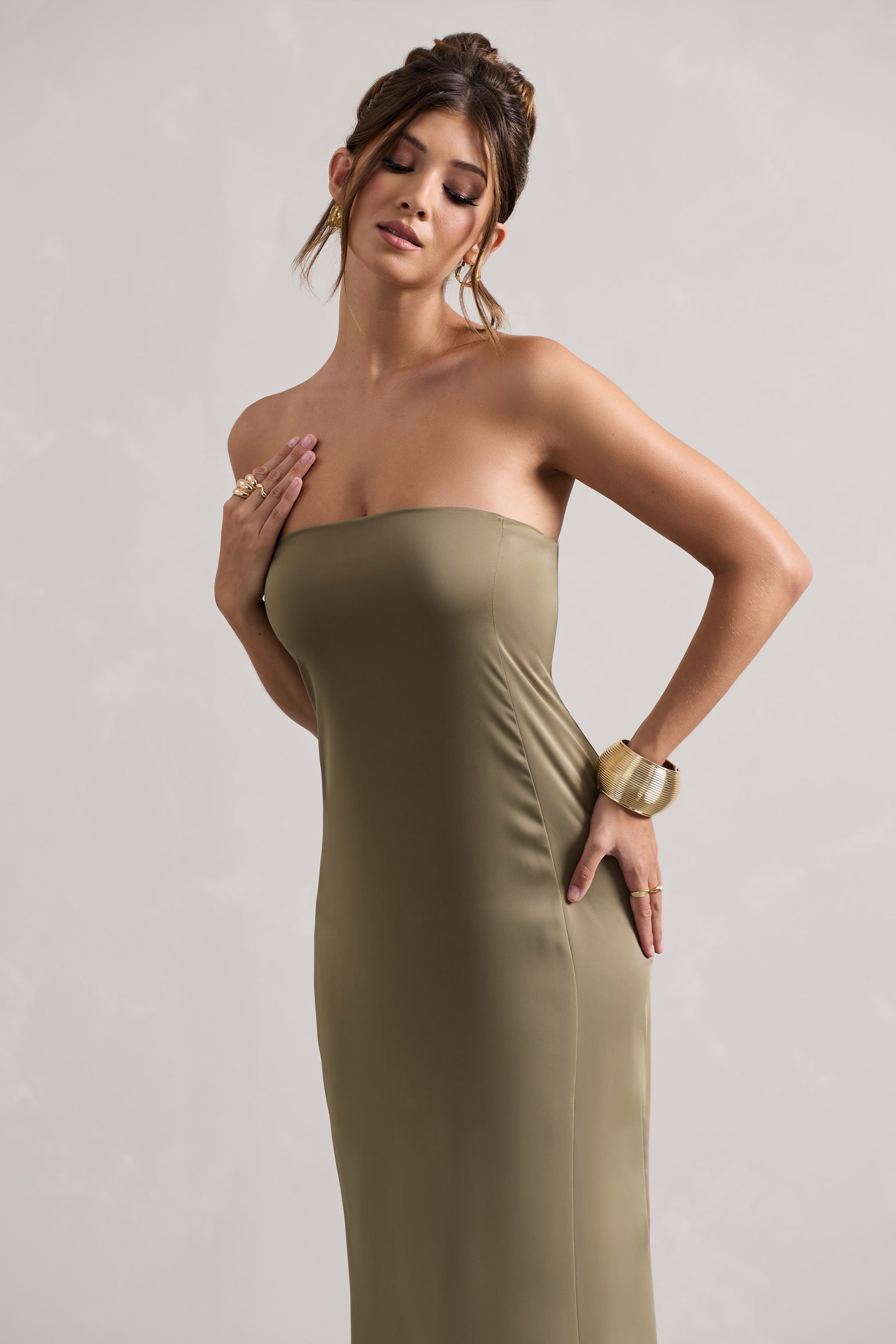 WB_CC_HR_CL132394113-AzraOliveSatinBandeauMaxiDress3