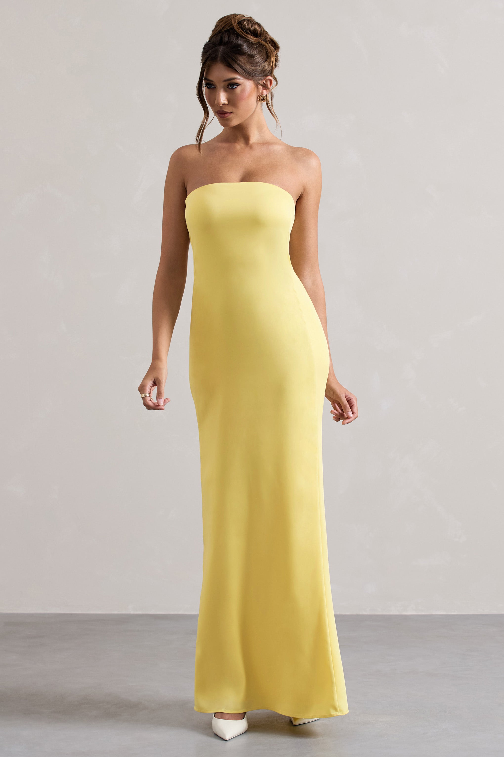 WB_CC_HR_CL132394223-AzraLemonSatinBandeauMaxiDress7_759eeb94-2877-4d4a-9f8d-1cab587ce959