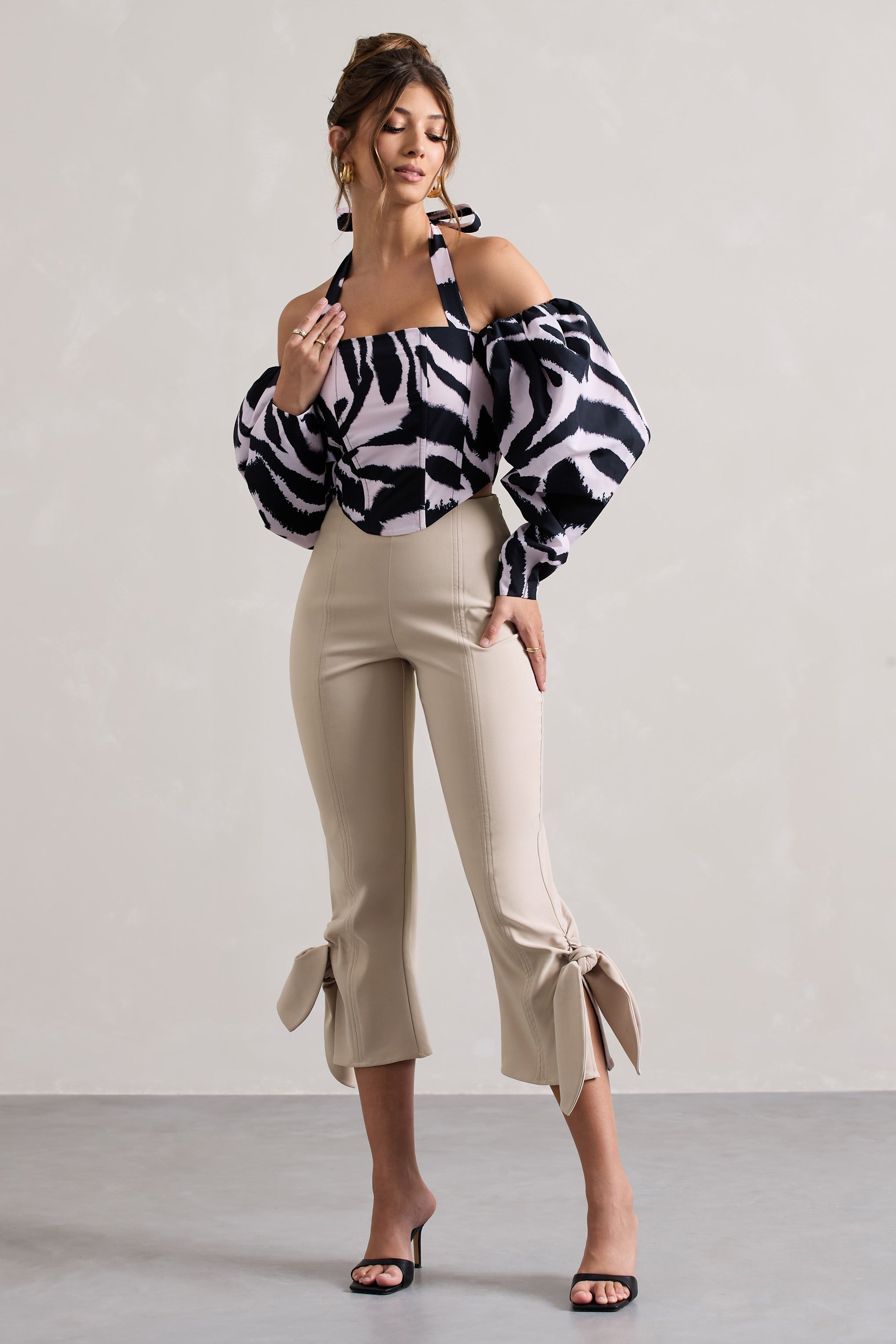 Champagne Cropped Capri Pants With Knot Detail